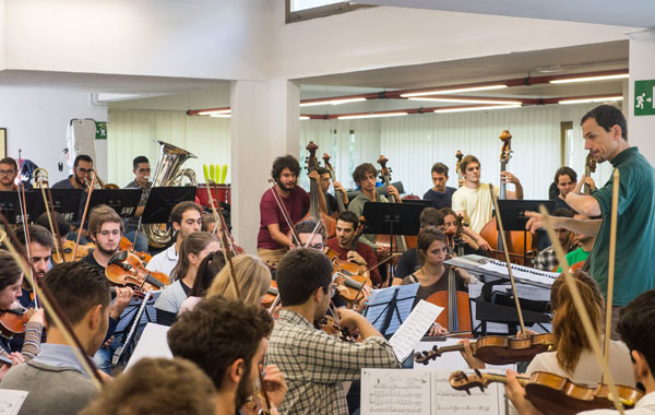 11-10-2015 Prove - Giampaolo Pretto maestro per l’orchestra
